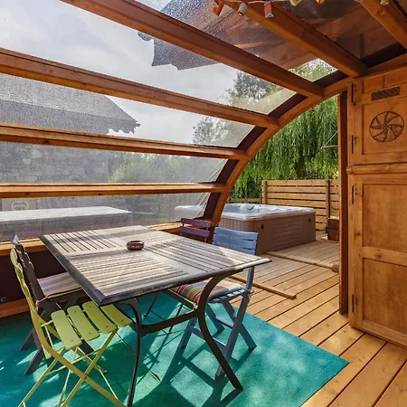 Domek alpejski Chalet Le Sarpe
