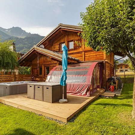 Domek alpejski Chalet Le Sarpe *