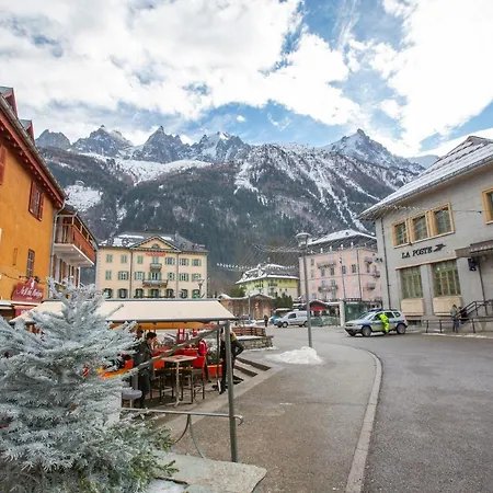 Domek alpejski Chalet Le Sarpe