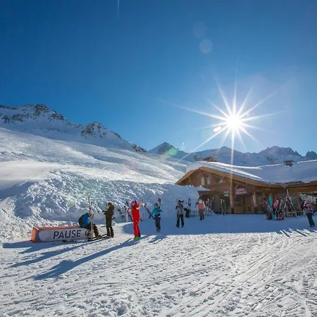Domek alpejski Chalet Le Sarpe *